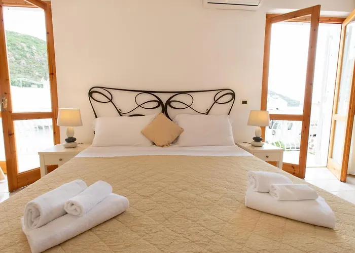 Hotel Amarea - Aeolian Charme