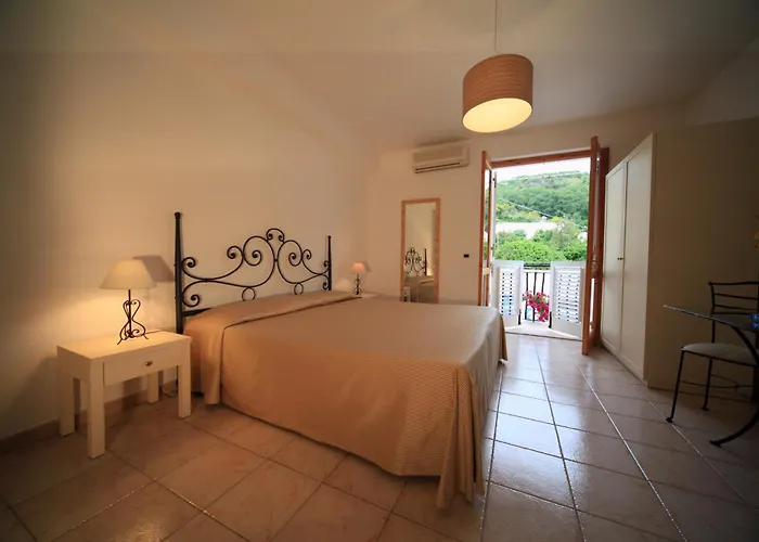 Amarea - Aeolian Charme Hotel Canneto (Lipari)