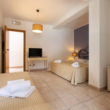 Hotel Amarea - Aeolian Charme 3*