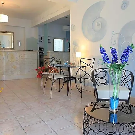 Amarea - Aeolian Charme Hotell 3*