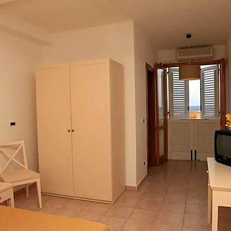 Amarea - Aeolian Charme Hotell Canneto (Lipari)
