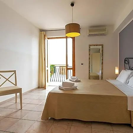 Amarea - Aeolian Charme Hotell 3*