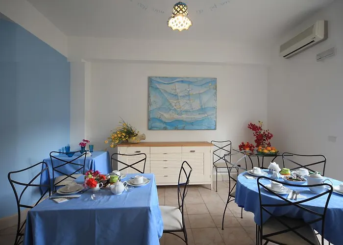 Amarea - Aeolian Charme Hotell